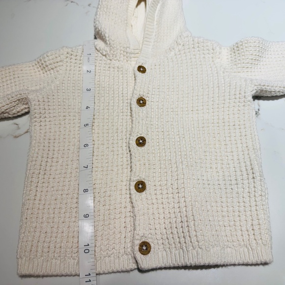 Carter’s Baby clothes sweater. Baby Knitted Hooded Cardigan. Button up Sweater. - Picture 12 of 12